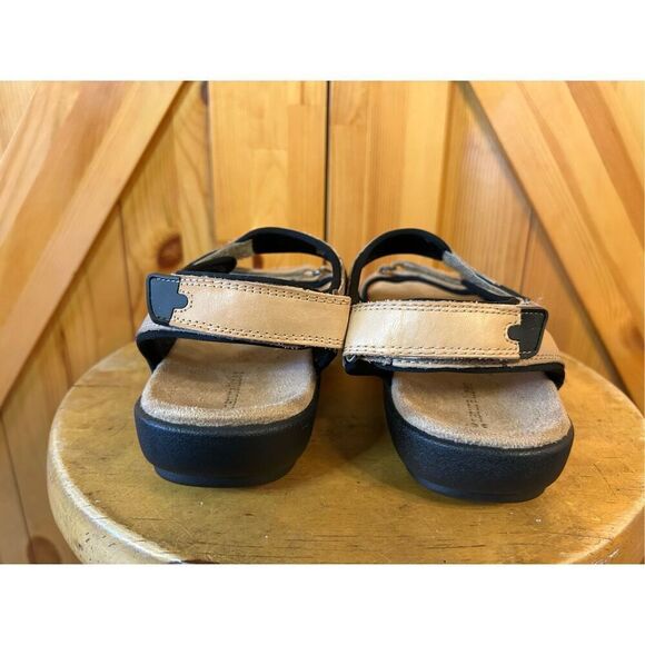 Naturalizer leather sandal size 9.5M Tan - Picture 5 of 9